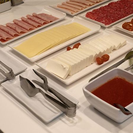 Travelodge Madrid Metropolitano Ngoại thất bức ảnh