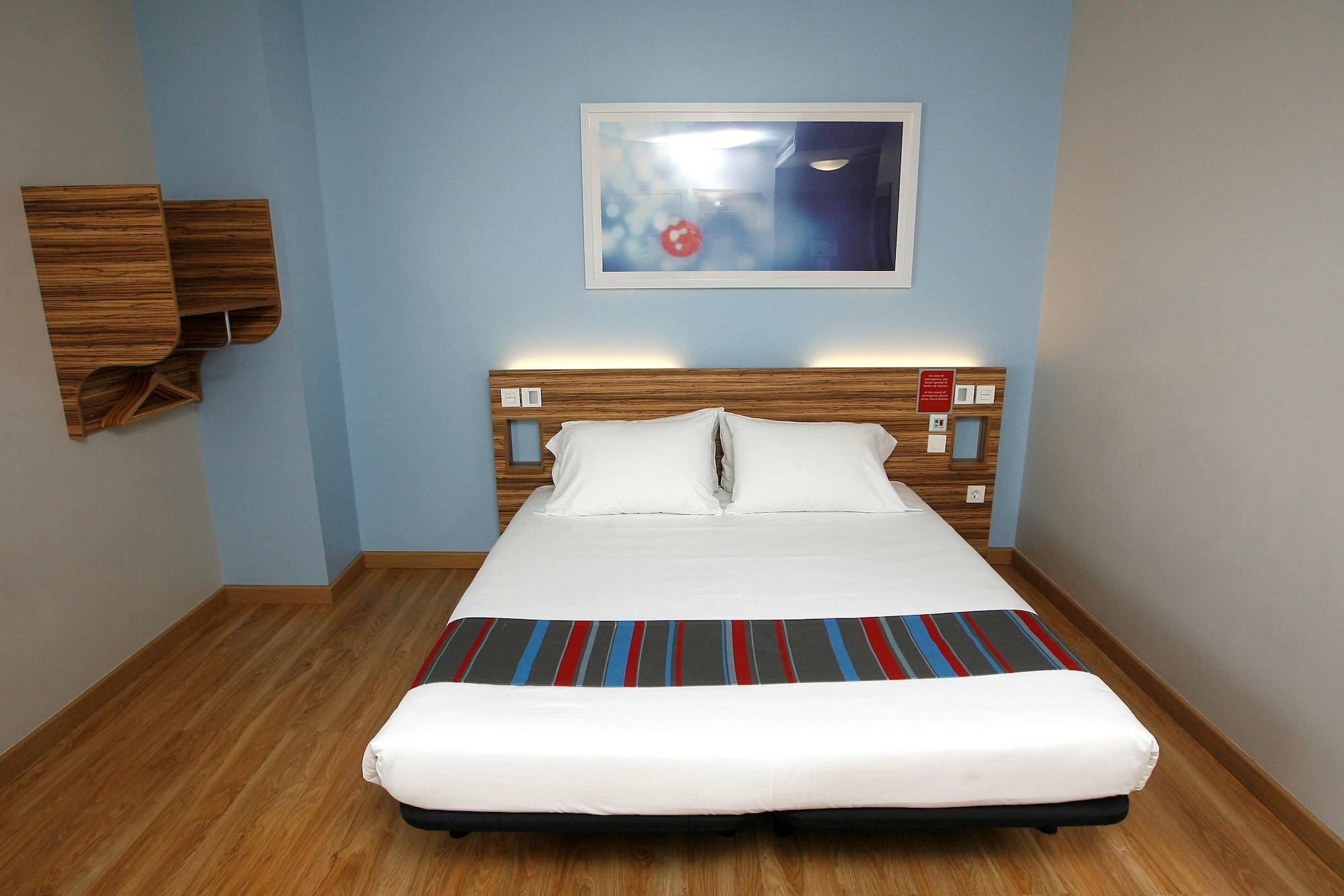 Travelodge Madrid Metropolitano Ngoại thất bức ảnh