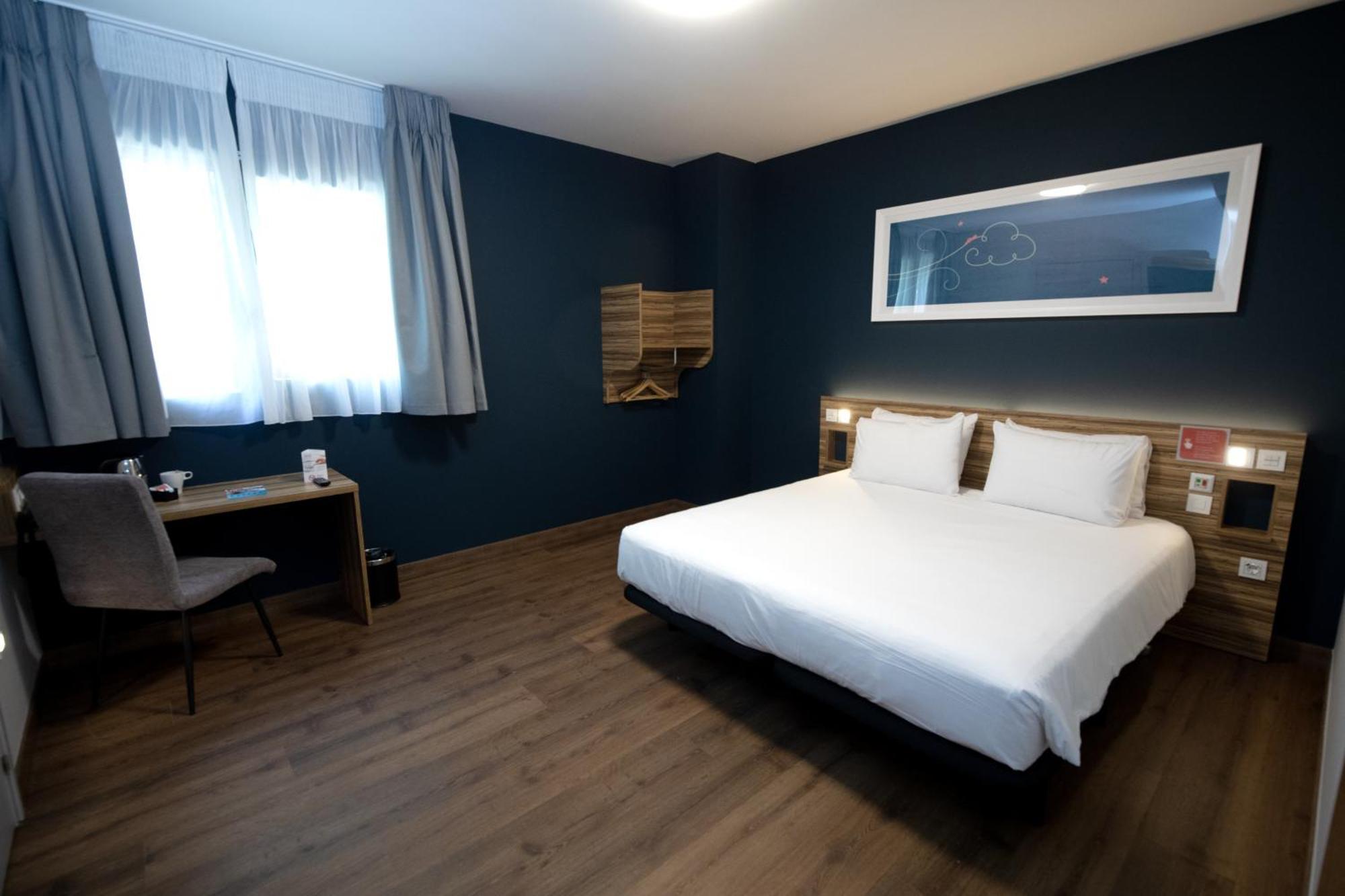 Travelodge Madrid Metropolitano Phòng bức ảnh